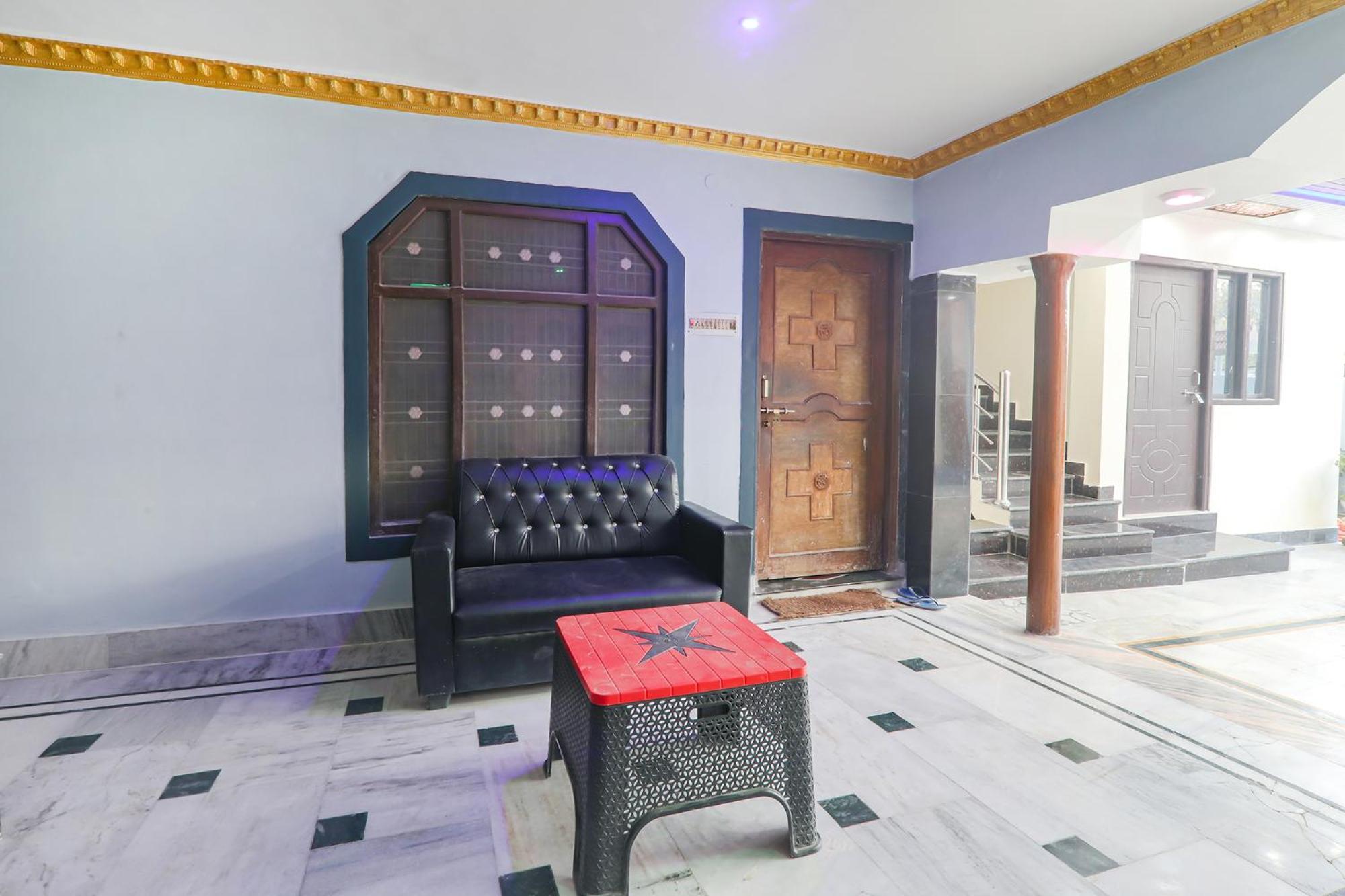 Ayodhya Fabexpress Awadh Inn - 400M From Shri Ram Janam Bhumi מראה חיצוני תמונה